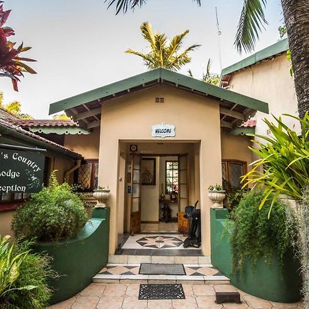 Wendy'S Country Lodge Mtubatuba Exterior photo