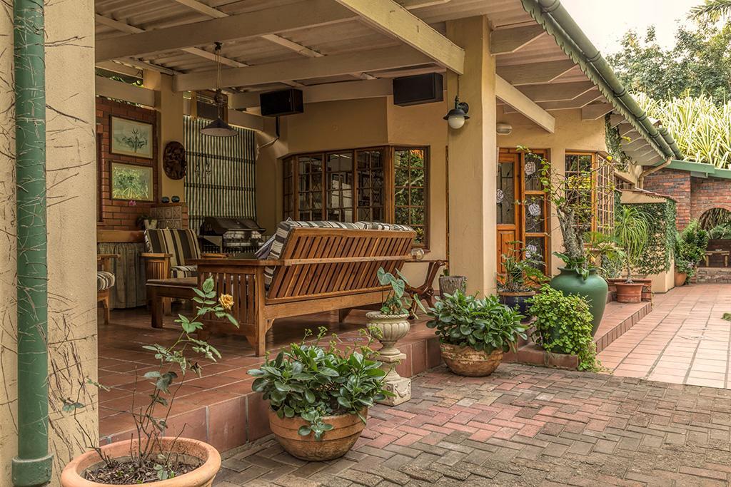 Wendy'S Country Lodge Mtubatuba Exterior photo